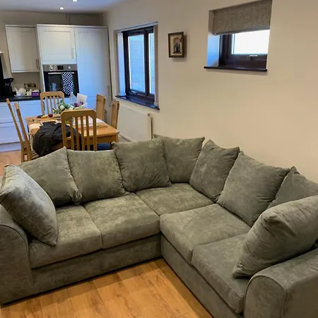 St Marks Court Homes - No1 Apartman